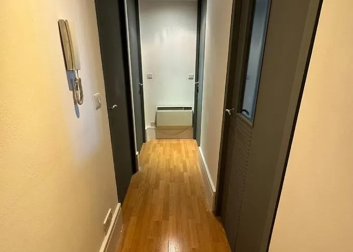 Hepworth Chambers - 2 Bedroom *